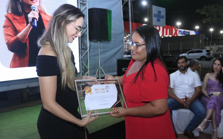 Seduc recebe reconhecimento por fomento à agricultura familiar