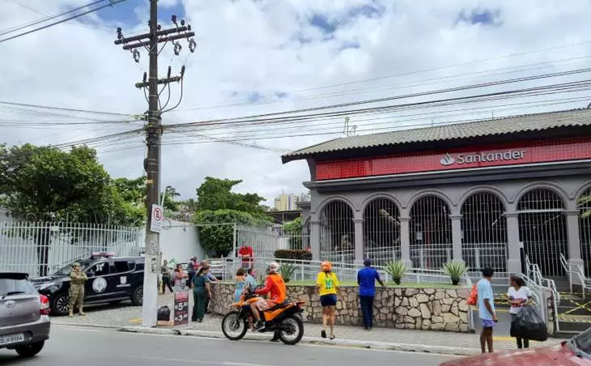 Bope investiga quinta suspeita de bomba em Maceió