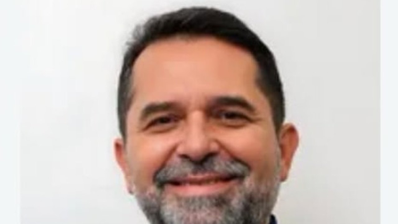 Política pequena