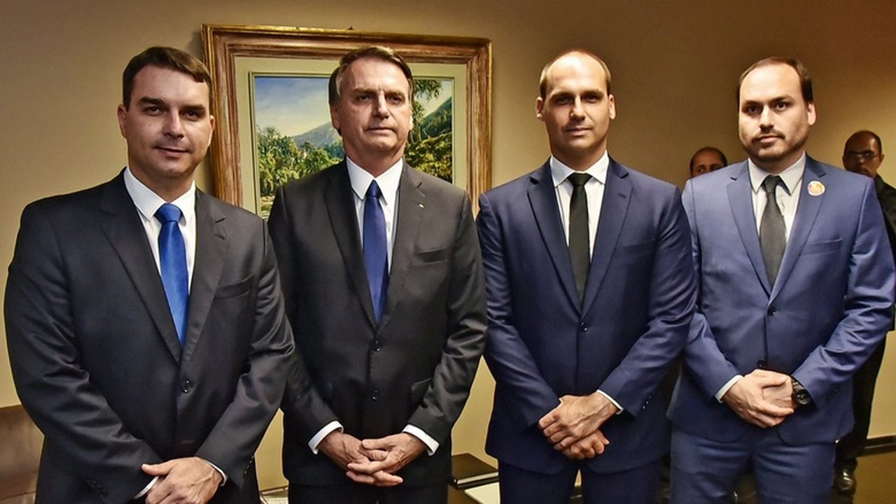 Advogado da família Bolsonaro dá apoio a atos antidemocráticos em Brasília