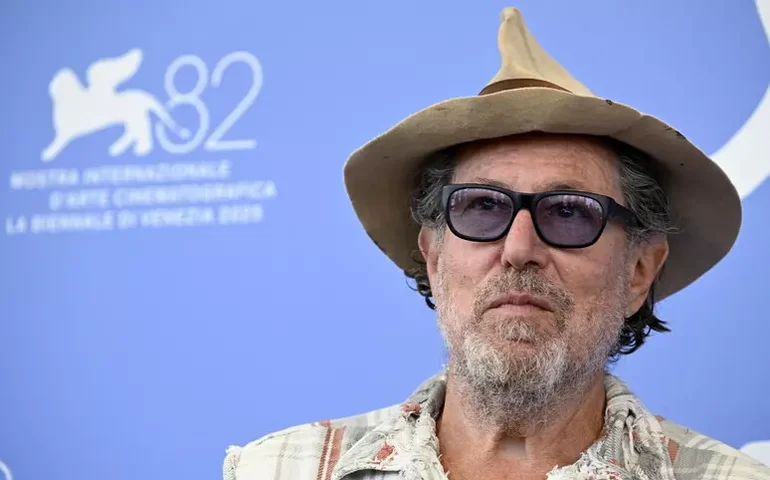 Em Veneza, diretor critica boicote a artistas por suposto apoio a Israel