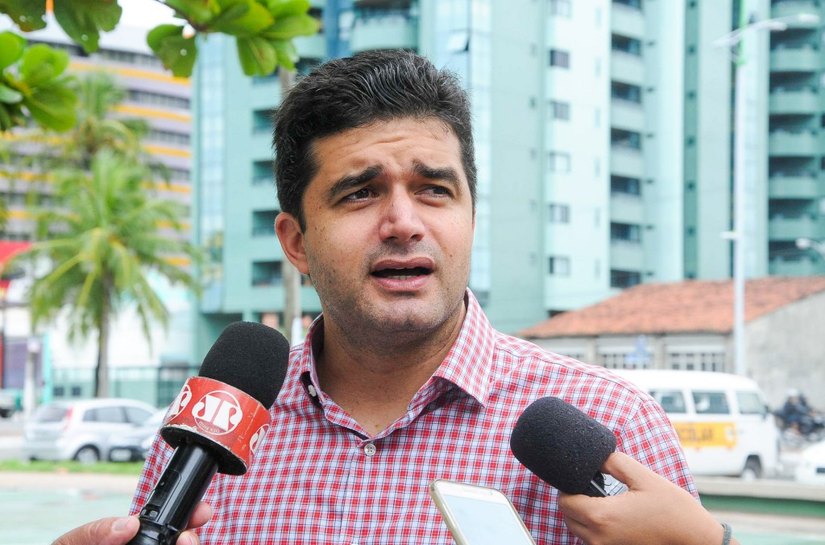 Nesta sexta: Rui Palmeira autoriza construção de Praça no Canaã