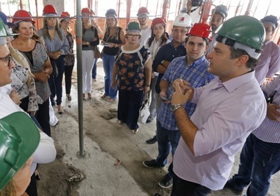 Com obras aceleradas, governo projeta entregar Hospital da Mulher até junho de 2018