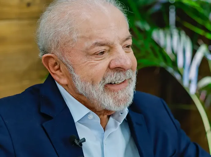 Lula assina MP que libera FGTS a entidades filantrópicas