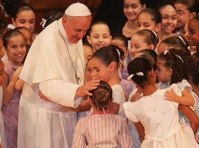 Escolas municipais vão participar de projeto do Papa Francisco