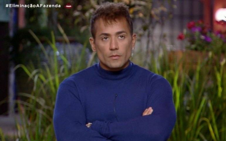 &#8216;A Fazenda 13&#8217;: Tiago Piquilo é o oitavo eliminado do reality