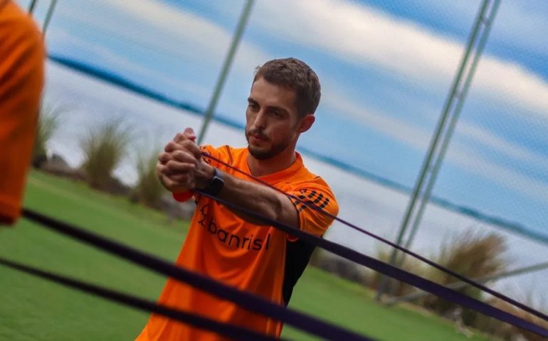 Hyoran ganha a camisa 7 no Inter: 'Ganhar um título no time do meu coração seria o ápice'