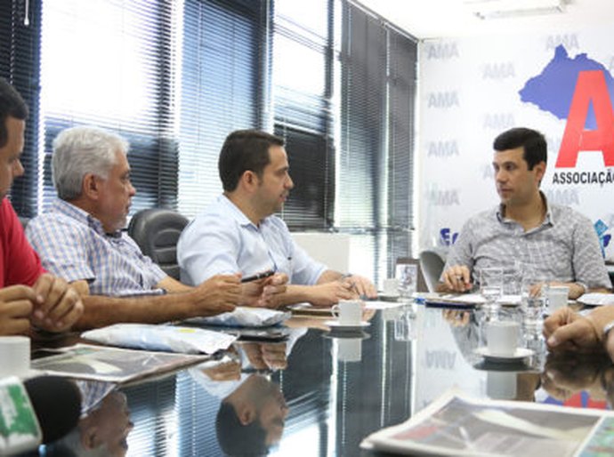 AMA se une a CPLA para manter programa do leite em Alagoas