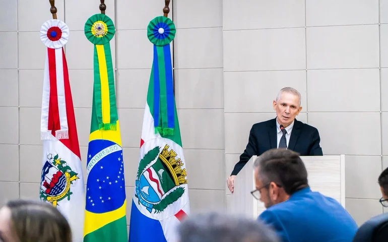 Pastor João Luiz é empossado vereador e destaca legado político em Maceió