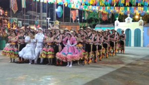 Quadrilha junina ARRASTAPÉ