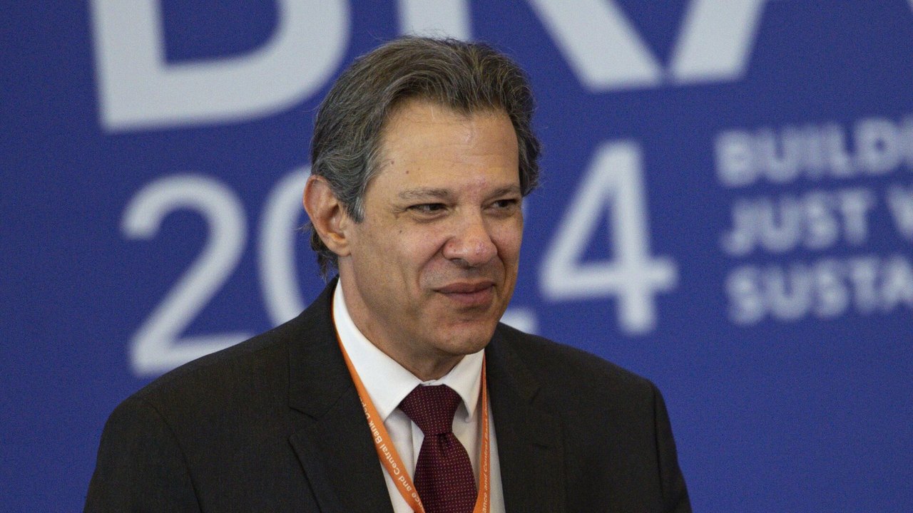 Haddad diz que Defesa deve perder R$ 2 bi por ano com pacote de corte de gastos