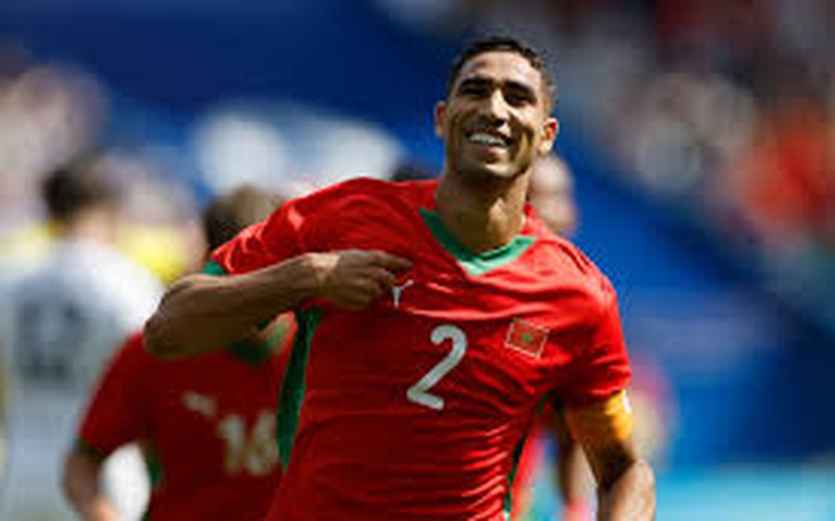 Copa Africana de Nações: Hakimi vive auge esportivo sob sombra de investigação de estupro na França