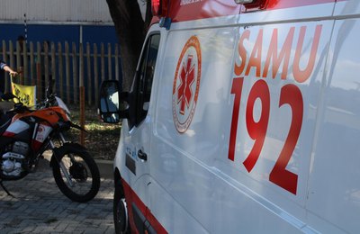 Samu atende vítima em surto psicológico no bairro do Farol em Maceió