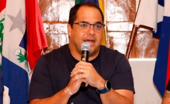 Prefeito André Bocão quer passarelas nas rodovias para garantir travessia de pedestres