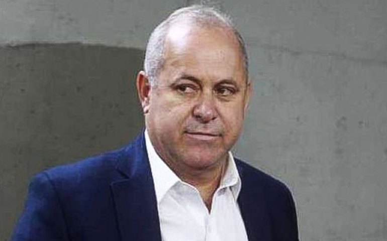 Defesas de conselheiro e delegado negam relação com o assassinato