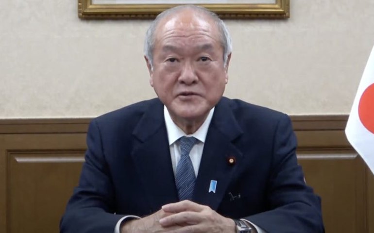 Ministro de Finanças do Japão pede calma após tombo forte da Bolsa de Tóquio