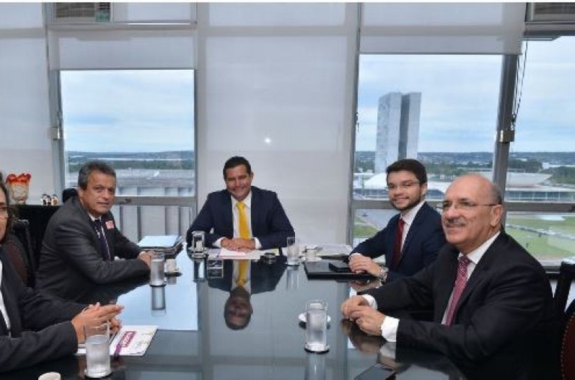 Governo avança nas tratativas sobre três novos aeroportos em Alagoas
