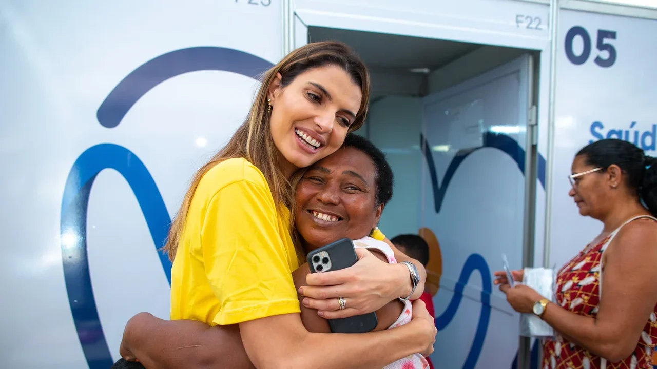 Provável nome para 2026, primeira-dama de Maceió será agraciada na ALE