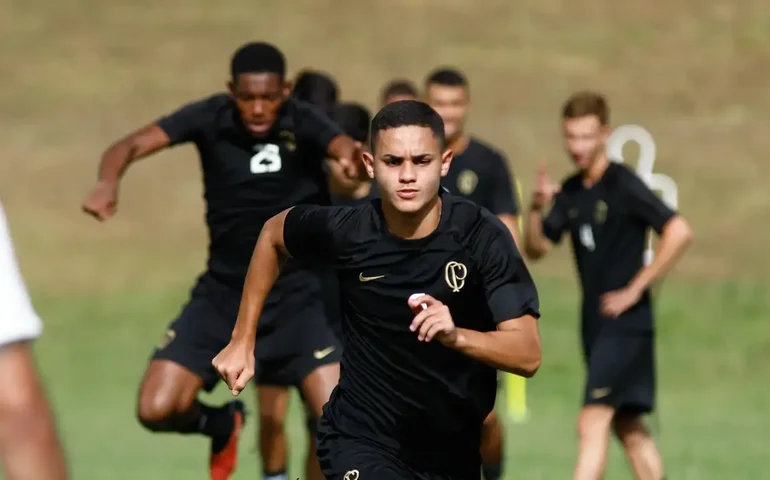 Copinha: 4 partidas abrem esta noite oitavas de final em jogo único