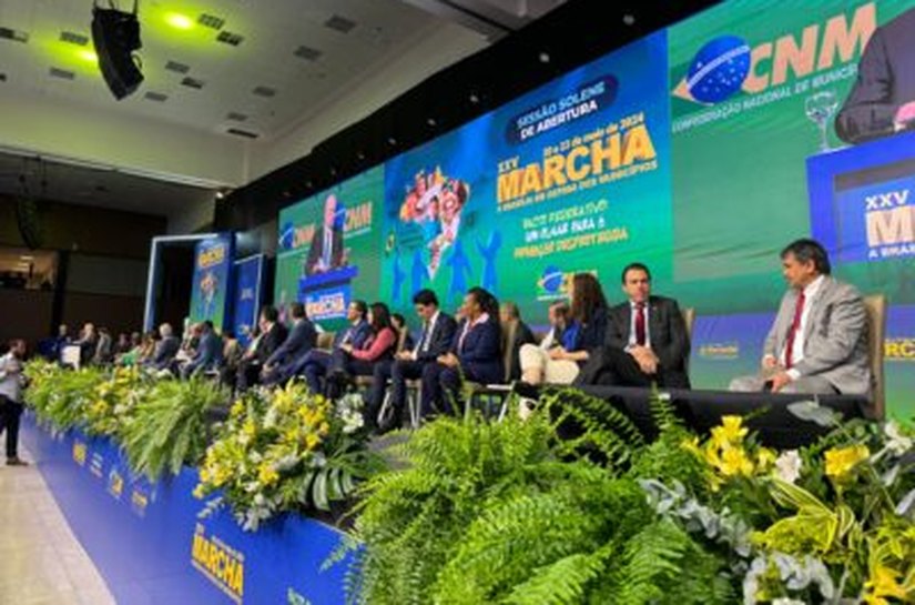 Prefeitos e Prefeitas Alagoanos Participam da XXV Marcha a Brasília em Defesa dos Municípios