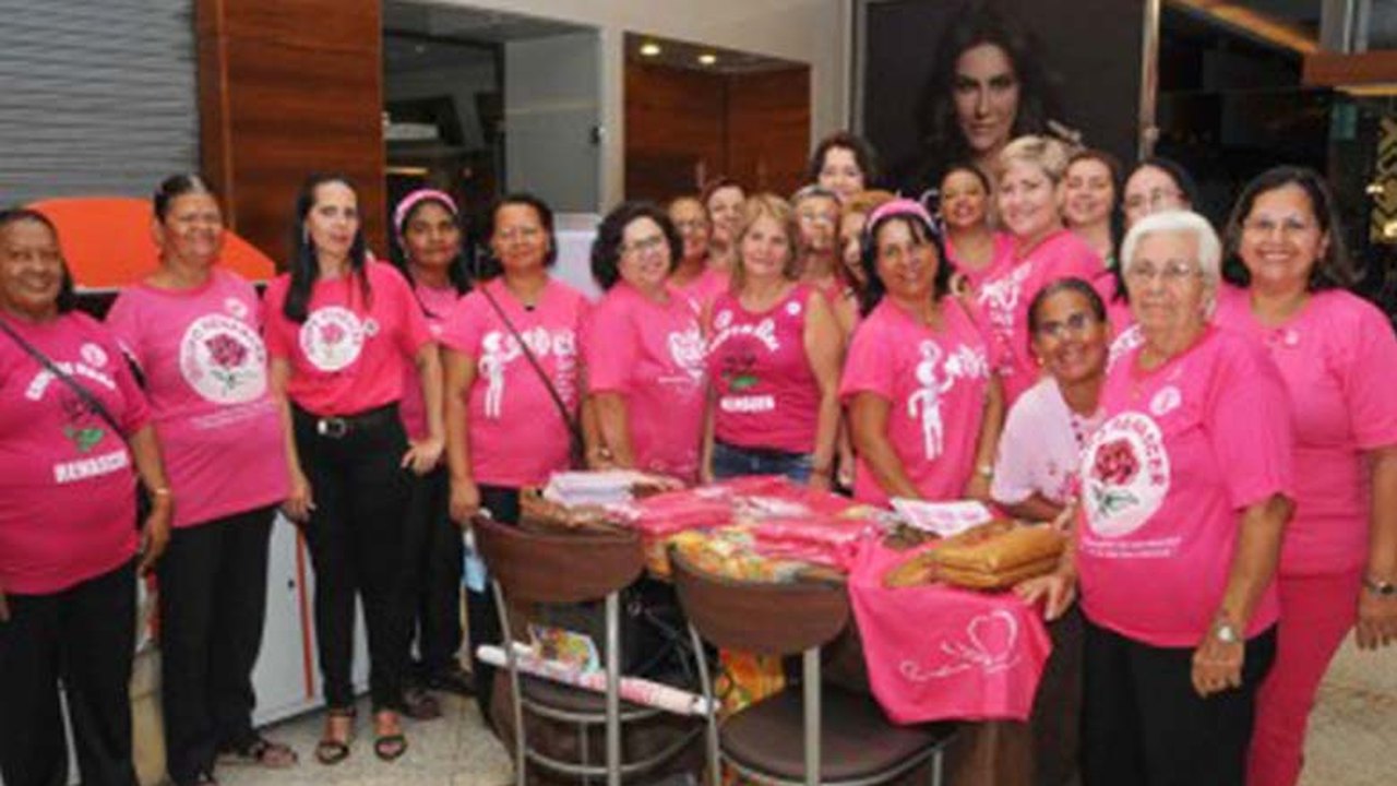 Maceió promove Dia Rosa para prevenção do câncer de mama