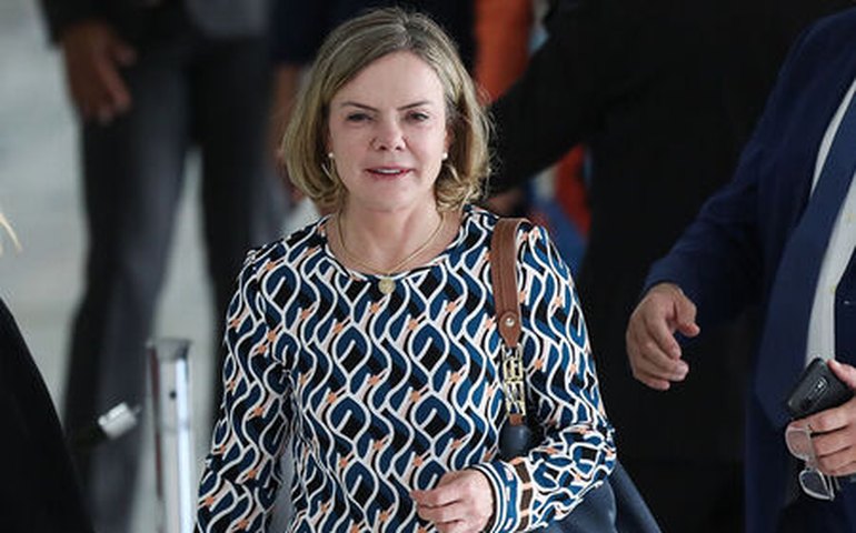 Ao defender Lula, Gleisi chama Netanyahu de 'fascista'