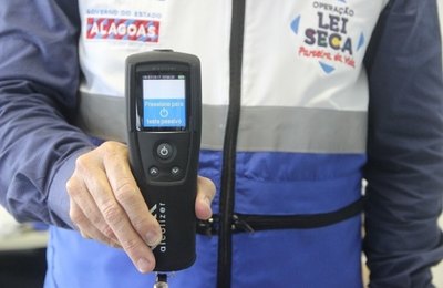 Detran debate utilização de etilômetros nas operações Lei Seca em Alagoas
