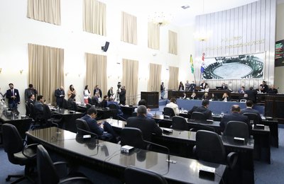 ALE aprova projeto de revisão dos subsídios e vencimentos dos servidores públicos