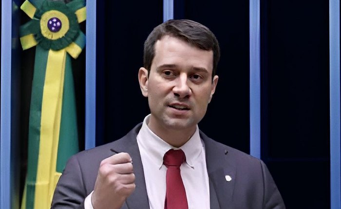 O deputado Daniel Barbosa