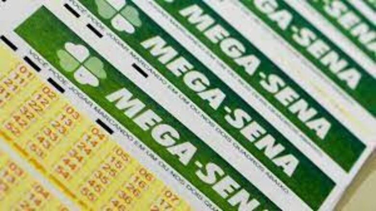 Nenhuma aposta acerta a Mega-Sena e prêmio acumula em R$ 18 milhões