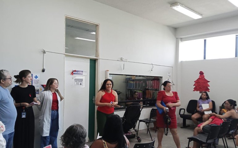 Dezembro Vermelho promove conscientização sobre HIV e ISTs no Village Campestre 2