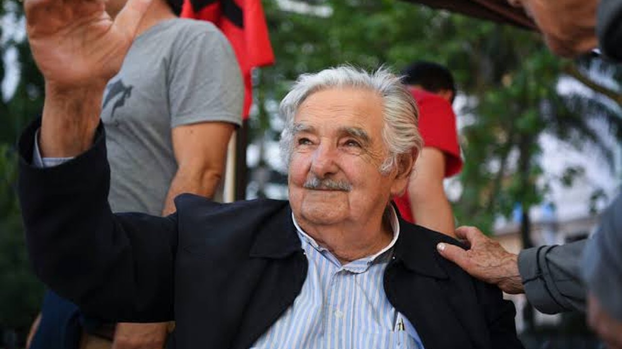 Após José Mujica revelar tumor no esôfago, ex-presidente do Uruguai fala sobre tratamento: 'Confio nos médicos uruguaios'