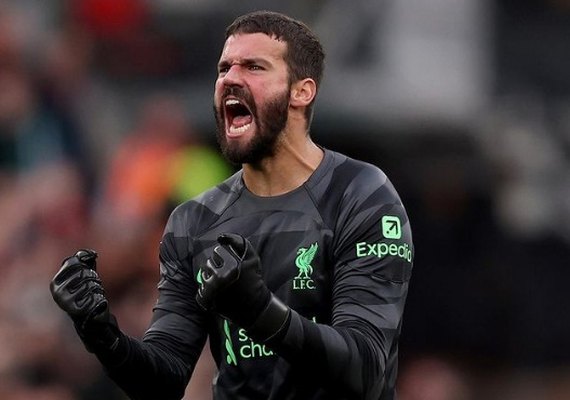 Alisson vê grupo competitivo e exalta nova geração da seleção: 'Talentosos por natureza'