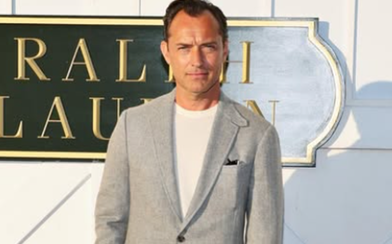 Jude Law ficou 'obcecado' por Putin na preparação para filme 'The wizard of the Kremlin'