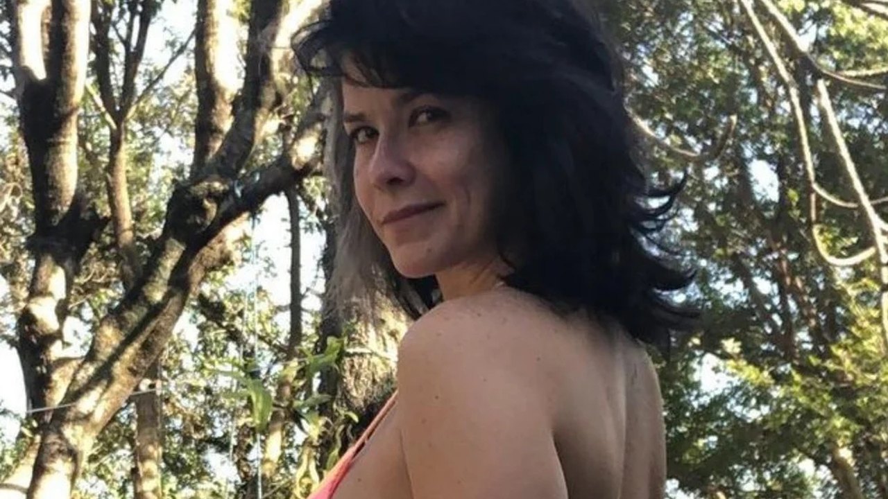 Samara Felippo fala sobre fim de seu casamento: ‘Exausta e triste’