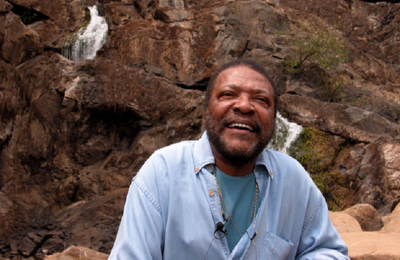 Instituto Raízes de Áfricas promove debate com Martinho da Vila na Bienal