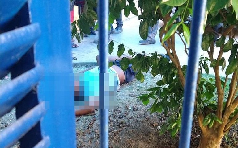 Reeducando é assassinado a tiros na porta de escola, no São Jorge em Maceió