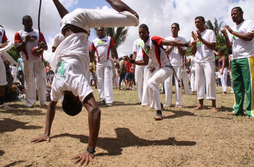 Centro de Belas Artes oferece Oficinas de Artesanato e Capoeira