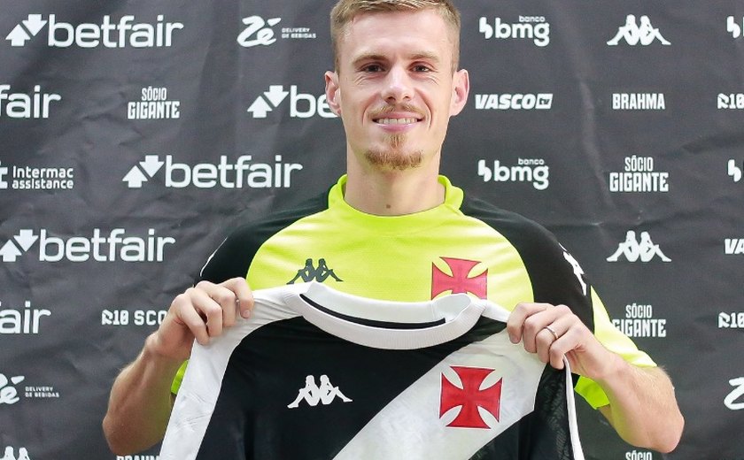 Maxime Dominguez é apresentado pelo Vasco e já mira clássico com o Fla: 'Tem que ganhar'