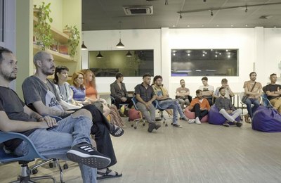 Empresários LGBTQIA+ recebem minicurso de edição de vídeos para alavancar negócios no SebraeLab