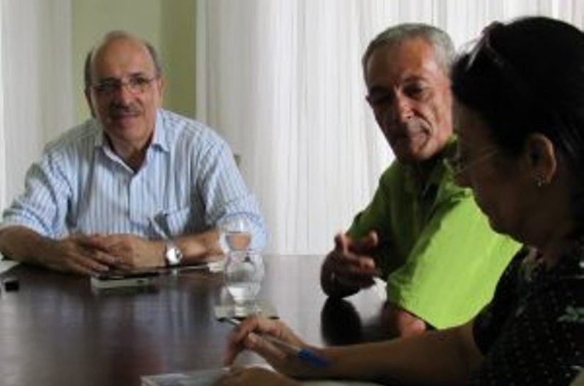 Penedo: Ronaldo Lopes se reúne com agricultores do assentamento Novo Horizonte