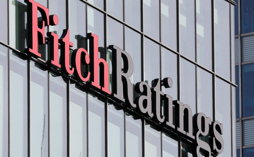 Fitch reitera rating AA- da França e vê perspectiva estável, mas alerta para dívida em alta