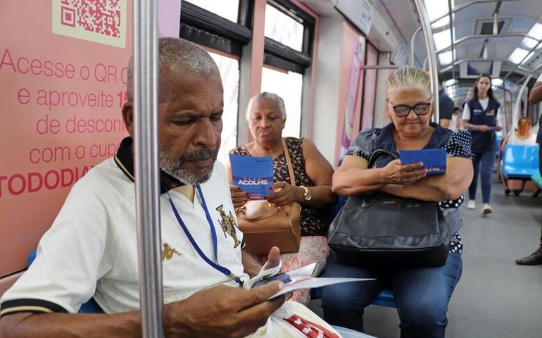 Campanha orienta funcionários e passageiros de trens urbanos sobre o risco das drogas e do álcool