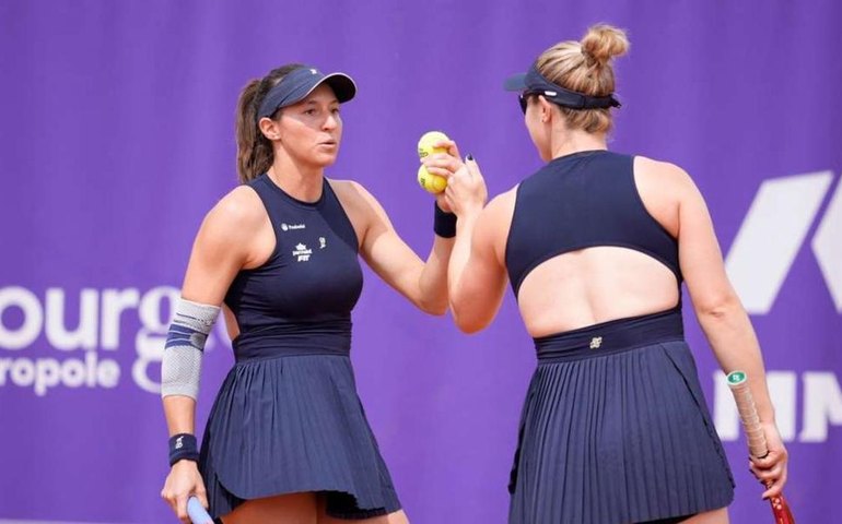 Luisa Stefani vence e fica a 1 vitória do bicampeonato em Estrasburgo