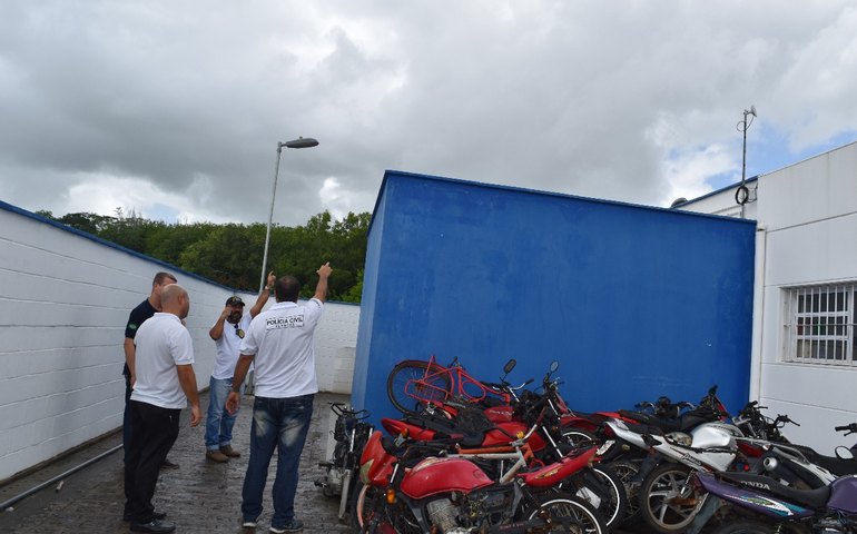 Sindpol denuncia estrutura frágil do CISP de Cajueiro que facilita a fuga de presos