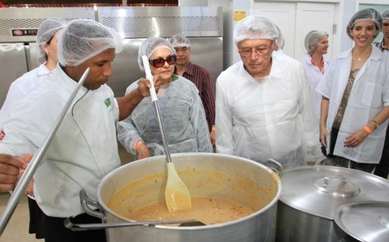 Governo investiu R$ 260 mil na construção de Restaurante Popular