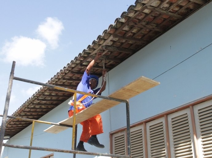 Estado segue com obras em mais 70 escolas da rede
