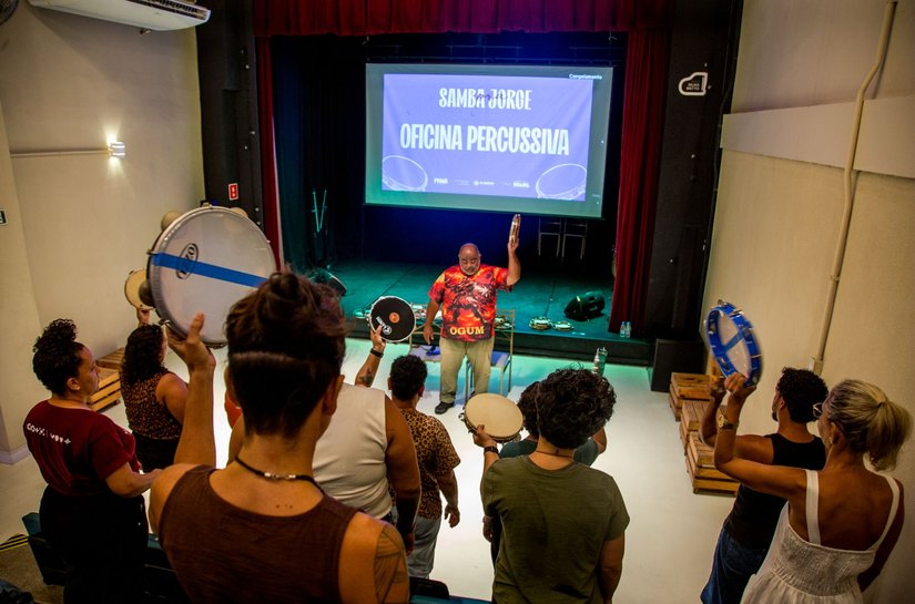 Samba da Periferia leva oficina percussiva e debate sobre fé e cultura ao Theatro Homerinho com ações do PNAB