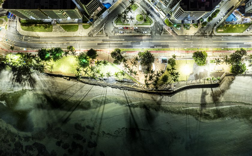 Instalação recorde de LEDs promove desenvolvimento sustentável em Maceió