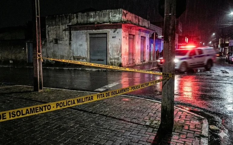 Homem com histórico de crimes sexuais é executado a tiros e pedradas no bairro Verdes Campos, em Arapiraca